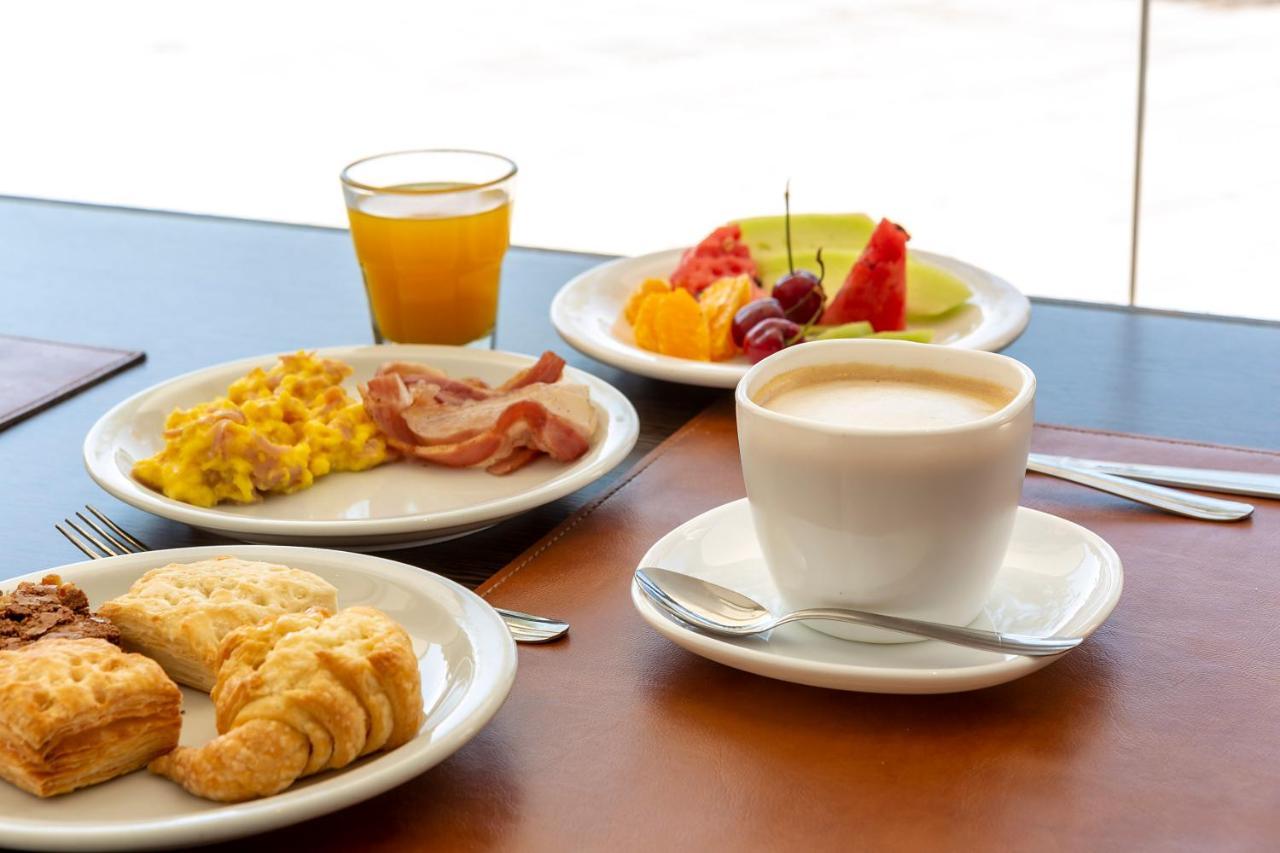 Visit Hotel & Apart San Luis Bagian luar foto